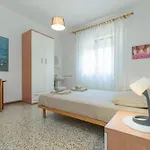 דירה Lido Free Parking - 4 Guests - Near - App 3 *