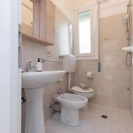 Apartment Budget! Free Parking 3 Comodo *