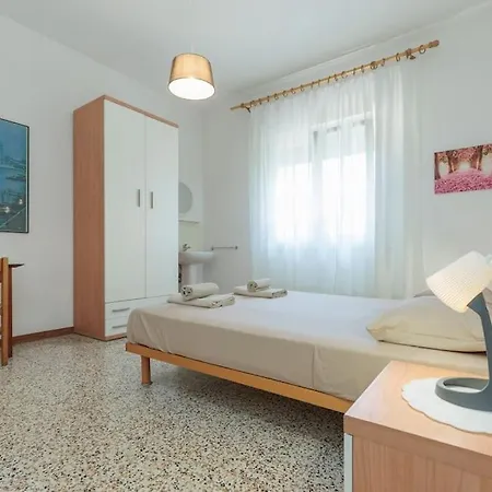 Appartement Lido Free Parking - 4 Guests - Near - App 3 *