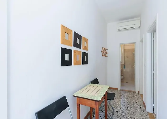 Budget! Free Parking 3 Comodo Apartamento