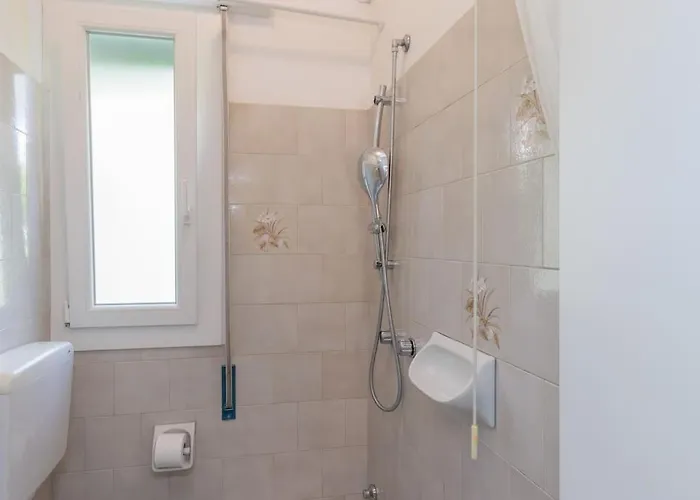 Budget! Free Parking 3 Comodo Lido di Jesolo